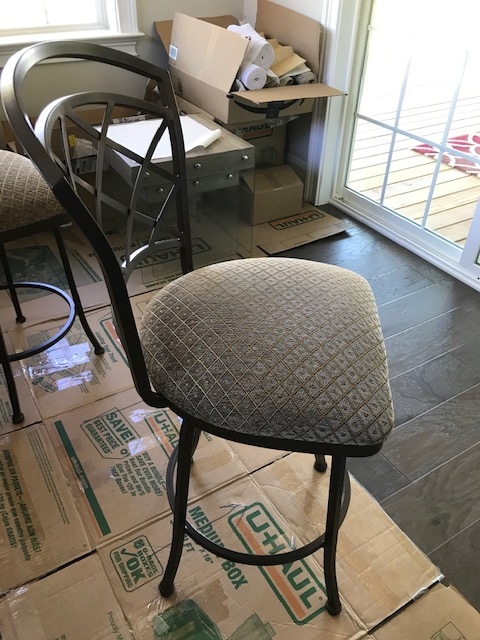 q how to paint these bar chairs