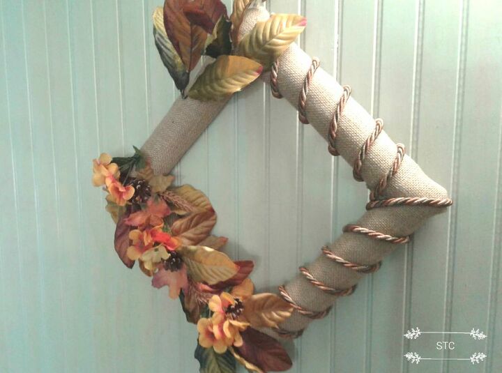 burlap pool noodle wreath new design, Checking the Progress