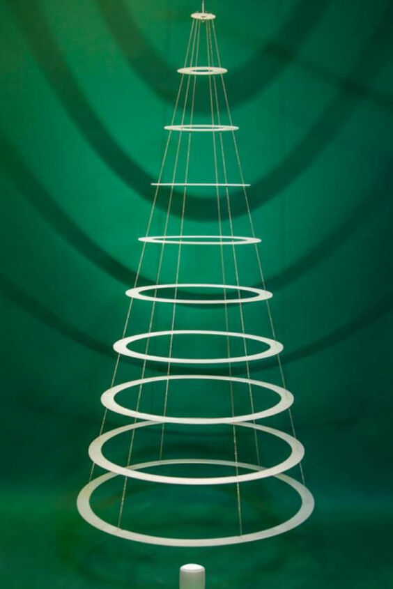 q christmas tree ring