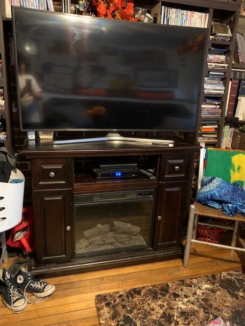 q how do i update this entertainment center faux fireplace