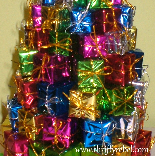 mini presents christmas tree