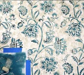 vintage looking farmhouse wallpaper made with wall stencils