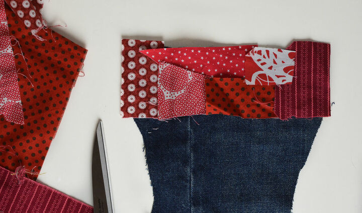 transform your old jeans into a christmas stocking