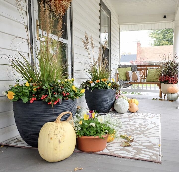fall planters that will come back in the spring