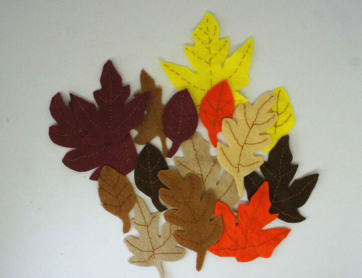hojas otoales de fieltro para decorar tu casa