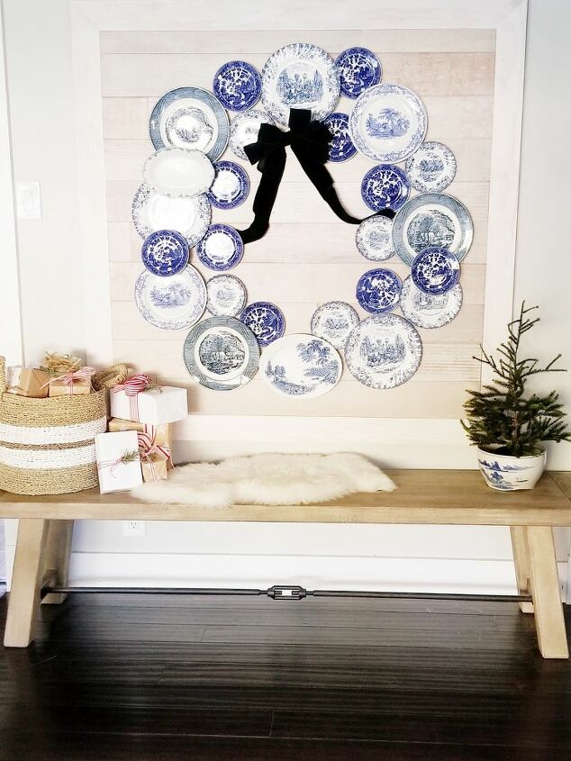 easy blue and white plate wreath