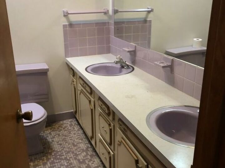 q suggestions updating without remodeling vintage lavender bathroom