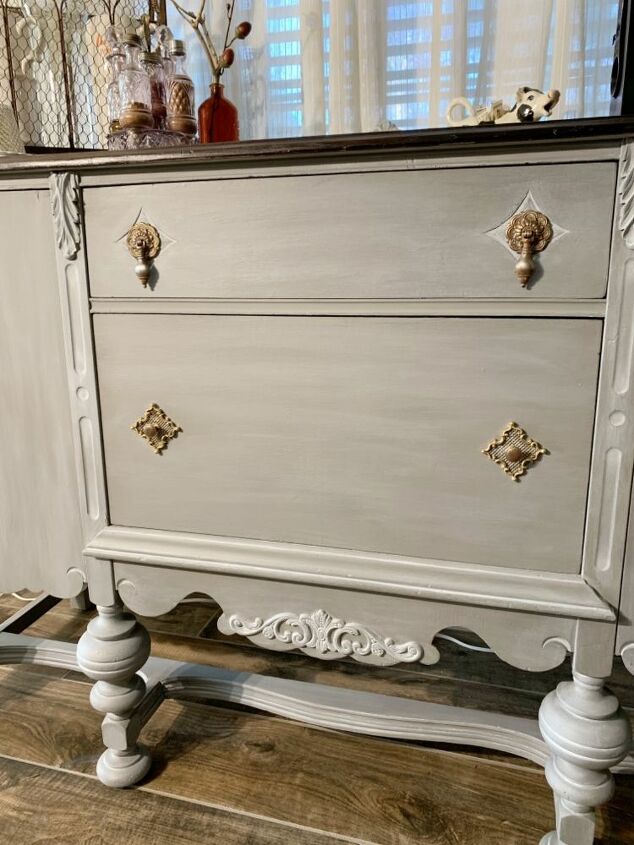 chalk painted buffet makeover, The Paint White Wax