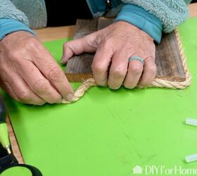 Wrap rope around a few pallet planks to make your porch look designer