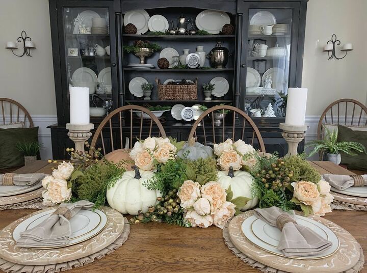 neutral fall tablescape ideas, Neutral Fall Centerpiece with Cabbage Roses