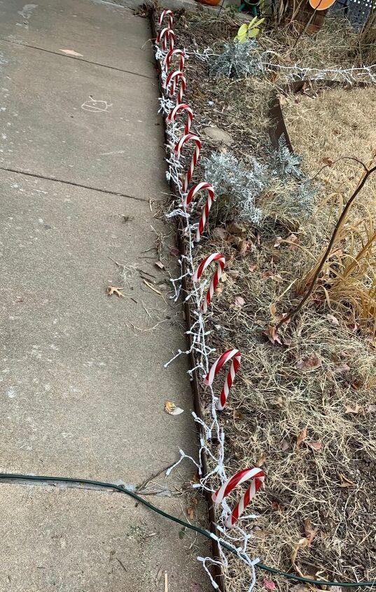 replacing worn out christmas yard lights with icicle lights