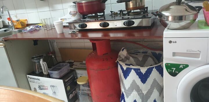 q how do i fix cabinents in kitchen