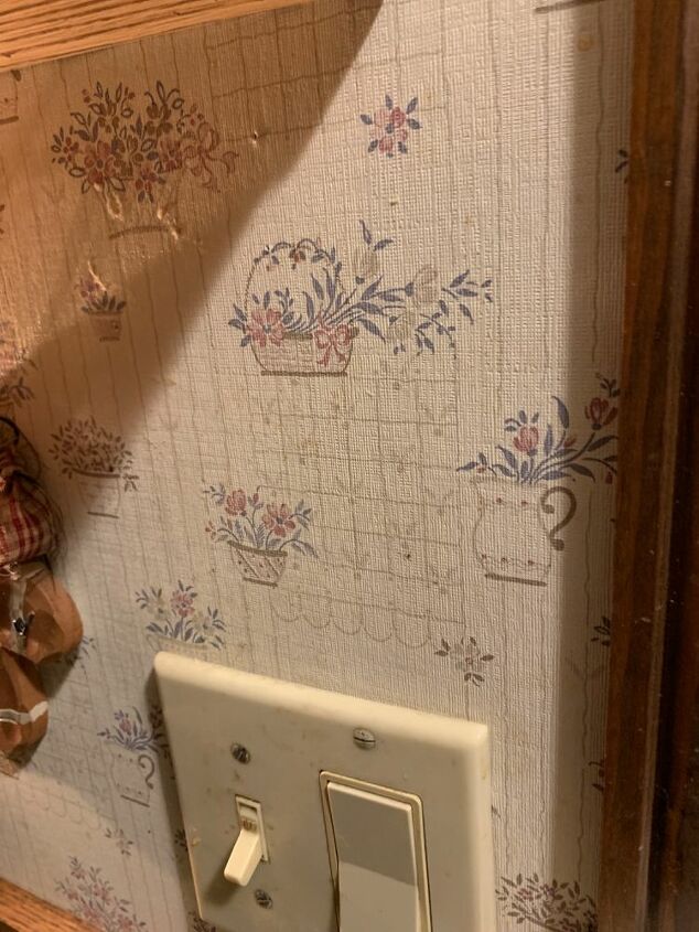 should i paint over the wallpaper in my mobile home or remove it