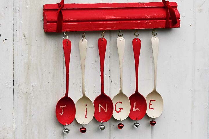 upcycled christmas wind chimes
