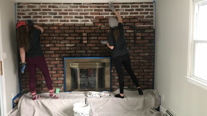 how to apply german schmear to give your brick fireplace a new look