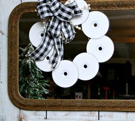 recycled cd christmas wreath