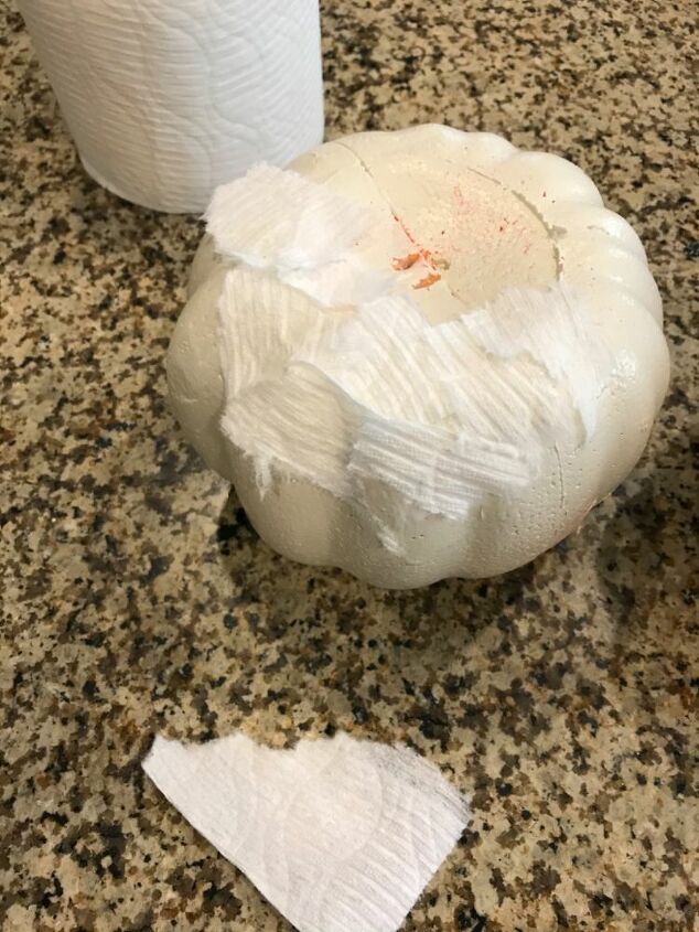 toilet paper snowman