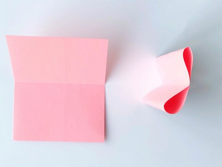 adornos de papel en forma de roseta