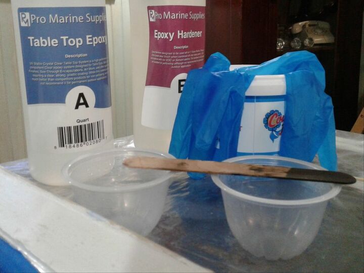 How to Make a Vintage Window With Epoxy Resin Seascape DIY | Hometalk