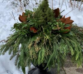 easy winter container garden design, After stuffing spiller tuck in the fillers