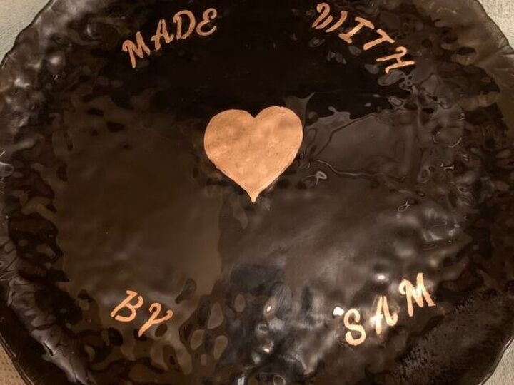 q what can i use to safely seal the painted design on this cake plate