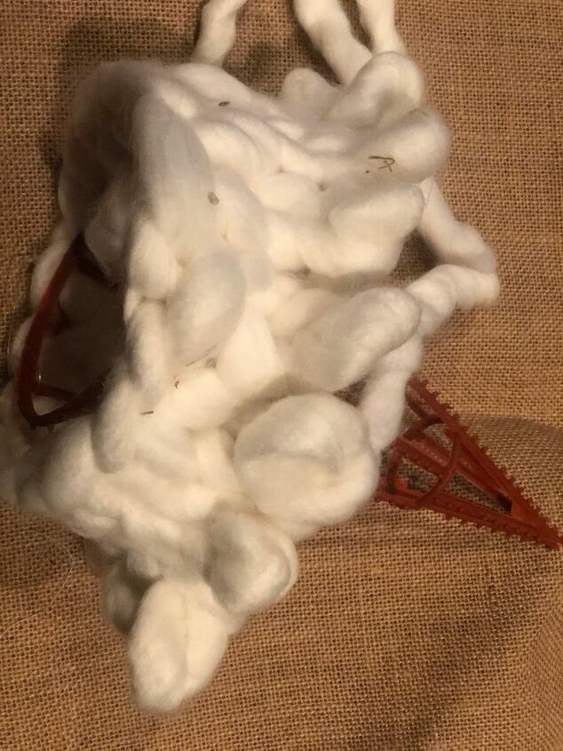 chunky yarn finger knit tree