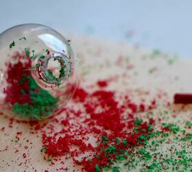 melted crayon christmas ornaments