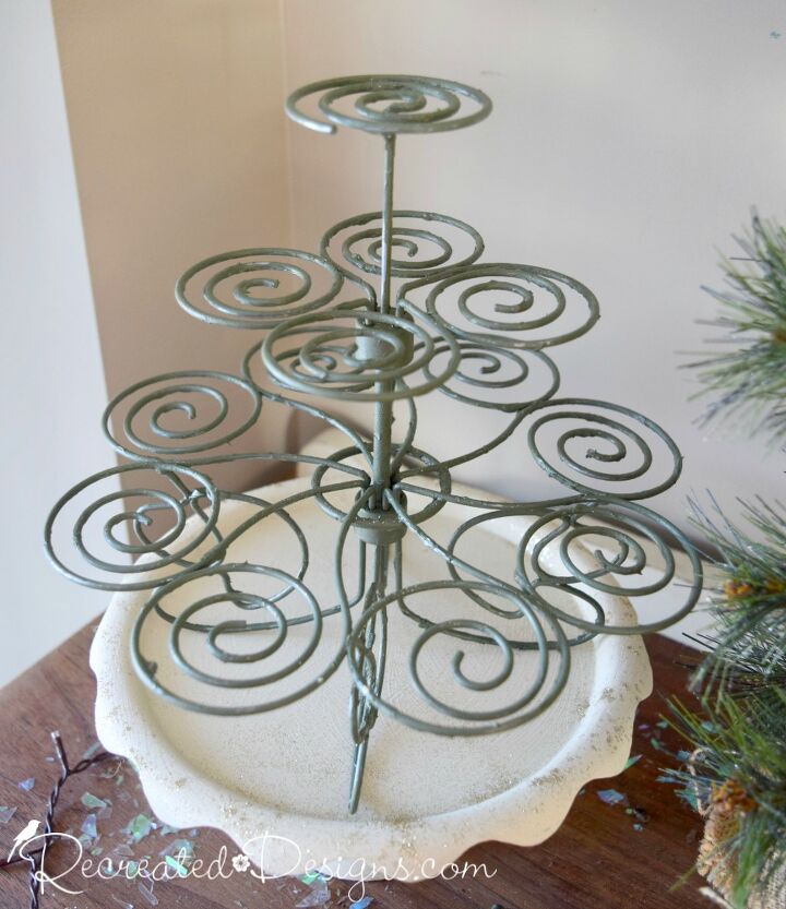 upcycle a cupcake holder into a beautiful christmas tree