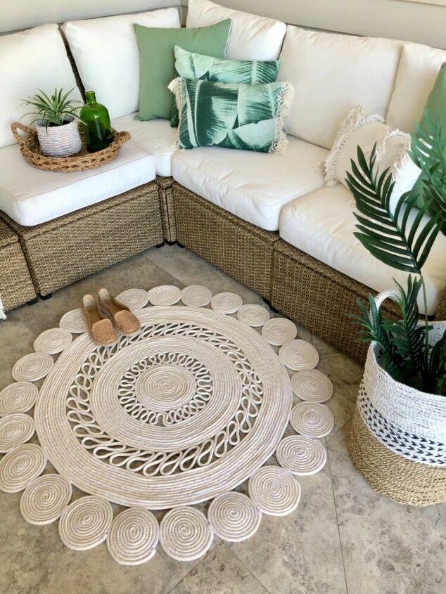 s the 19 best home tips and tricks people shared in 2019, Coil plain rope into a designer rug
