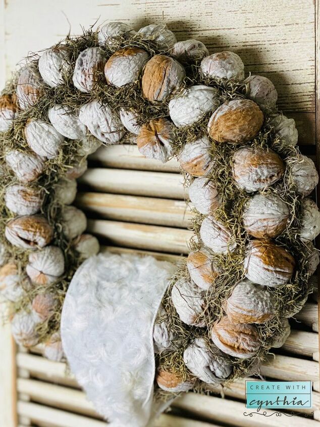 walnut wreath diy