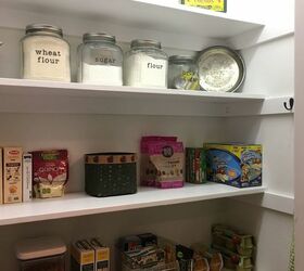 how to organize kitchen pantry