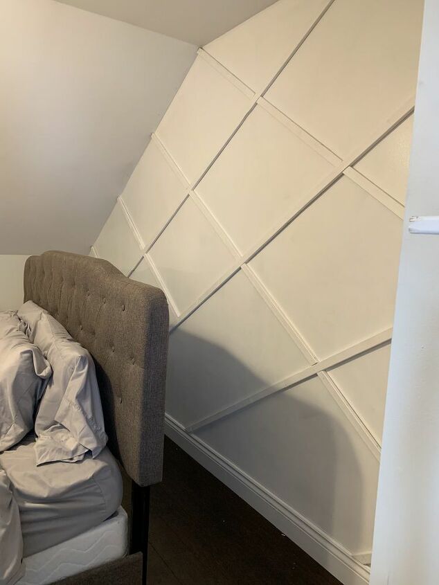 bedroom moulding design feature wall