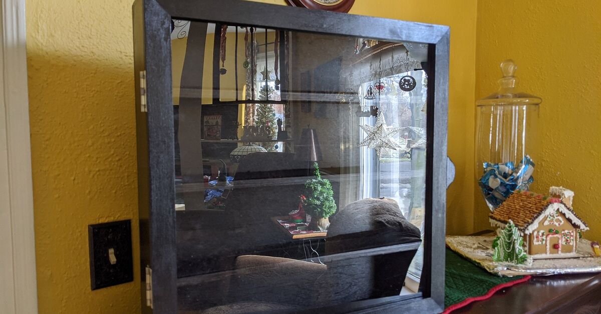 Display Case In House How to Build a Display Case Cabinet That Will Impress Your Guests ...