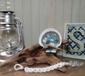 beachcombing treasures displayed in epoxy resin, Silver and Turquoise color Scheme