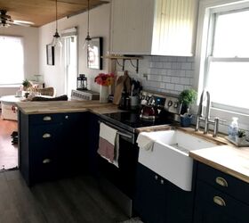 dark cottage kitchen updated to a new modern farmhouse style
