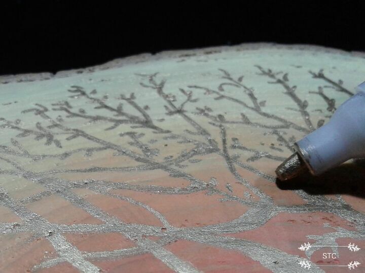 glass gem tree with epoxy resin, Close up of the Leaves