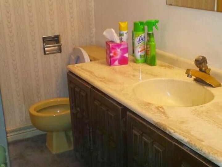 q help me with this 70 s bathroom please