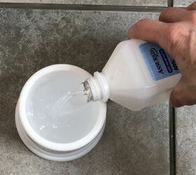 Why pouring rubbing alcohol in your toilet brush will make your bathroom smell SO much better