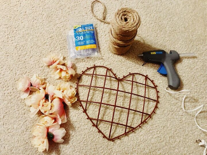 dollar tree heart turned valentine s day cute