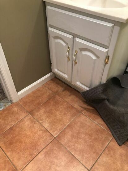 Can I Use Waterproof Vinyl Flooring To, How To Match Floor Tiles With Wall Paint