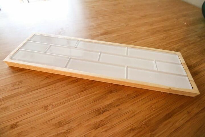 how to make a simple tile and wood tray