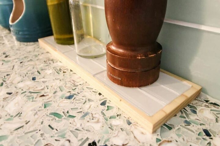 how to make a simple tile and wood tray