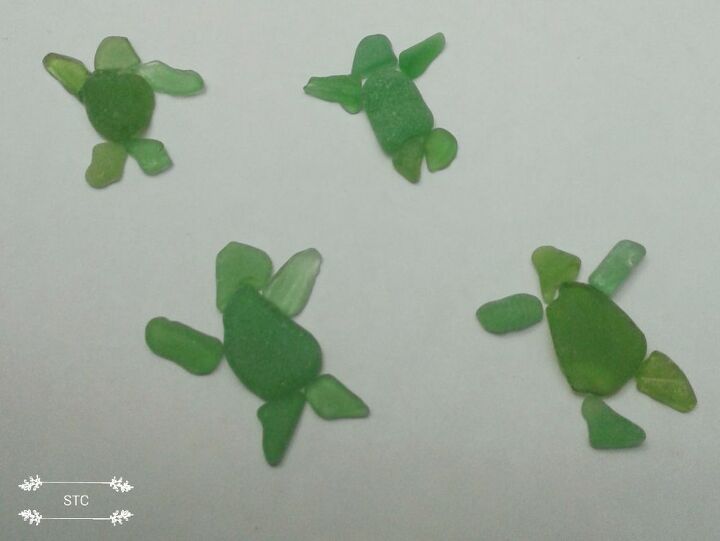 seaglass mosiacs turtle momma and babies, Baby Turtles