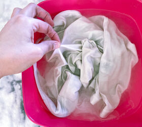 How To Make Homemade Oxygen Bleach For Laundry DIY | Hometalk