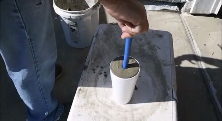 how to use dollar store bowls to make mushroom solar lights, Pour Concrete into Cup