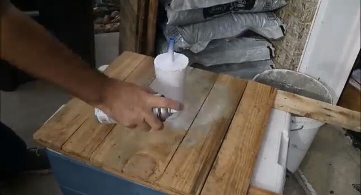 how to use dollar store bowls to make mushroom solar lights, Spray paint