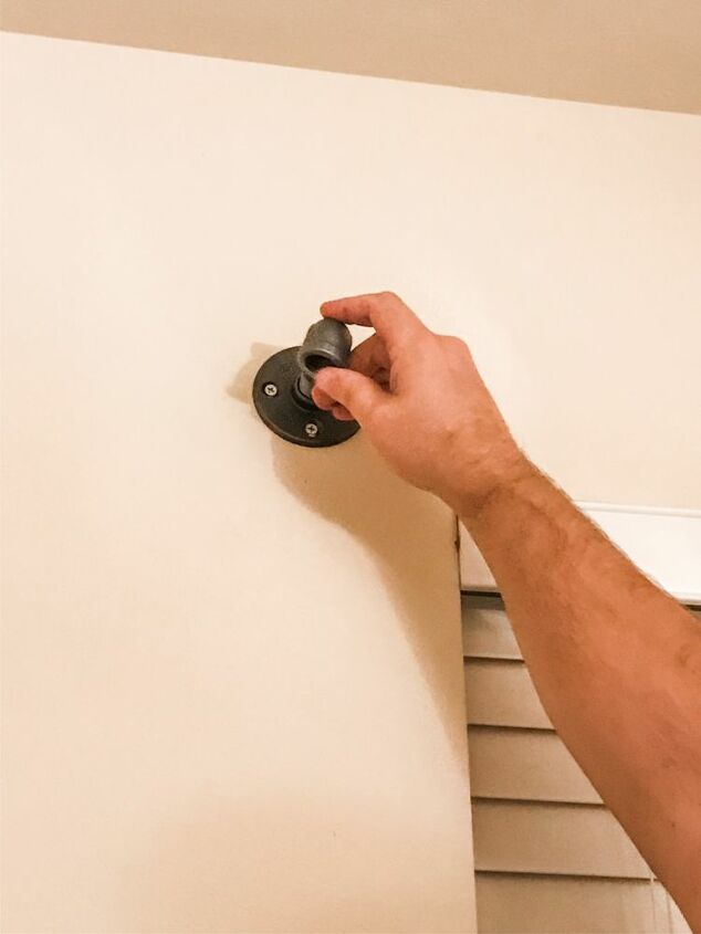 stationary industrial crane rods