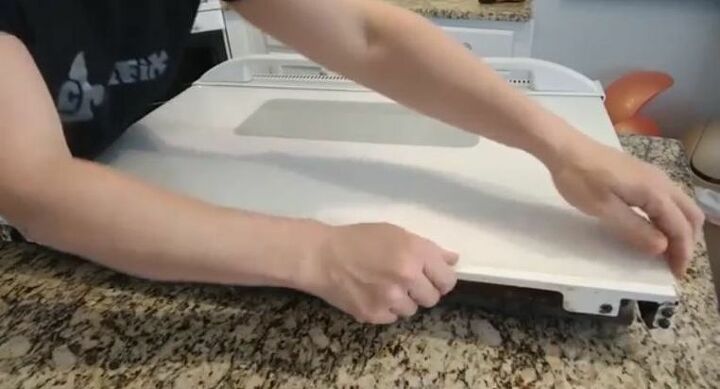 make your oven look new easy diy oven door cleaning for under 5, Place Oven Door on Flat Surface