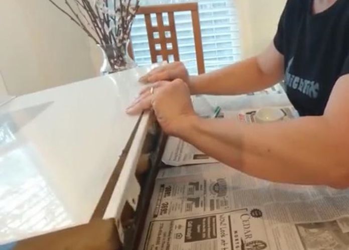 make your oven look new easy diy oven door cleaning for under 5, Reinstall Painted Trim