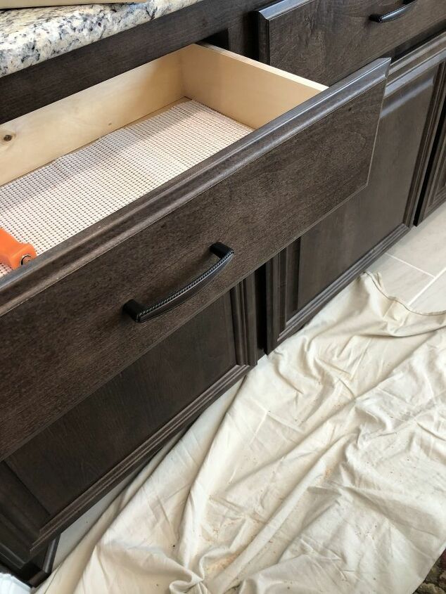 tips for accurately installing cabinet hardware, Drawer pull installed